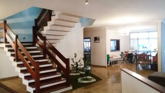 Casa com 6 Quartos para venda ou aluguel, 1200m² no Jardim Paulista, São Paulo