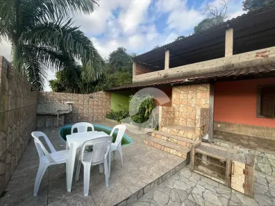 Casa com 3 Quartos à venda, 450m² no Santa Bárbara, Niterói