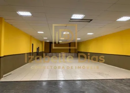 Ponto Comercial à venda, 859m² no Centro, Macaé