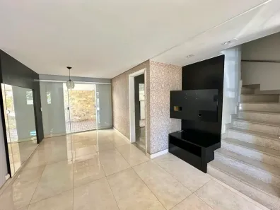 Casa de Condomínio com 3 Quartos para alugar, 142m² no Cabral, Contagem