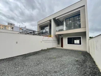 Casa com 3 Quartos à venda, 140m² no Floresta, Joinville
