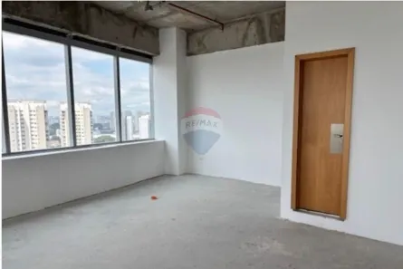 Sala Comercial para alugar, 106m² no Várzea de Baixo, São Paulo