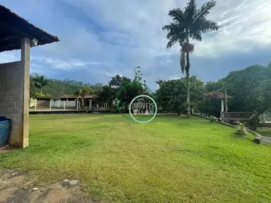 Fazenda/Sítio com 3 Quartos à venda, 1600m² no Centro, Igaratá
