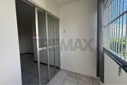 Apartamento com 3 Quartos para alugar, 77m² no São Rafael, Salvador