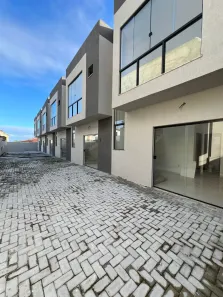 Casa de Condomínio com 3 Quartos à venda, 110m² no Ipitanga, Lauro de Freitas