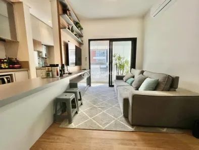 Apartamento com 2 Quartos à venda, 71m² no Centro, Florianópolis