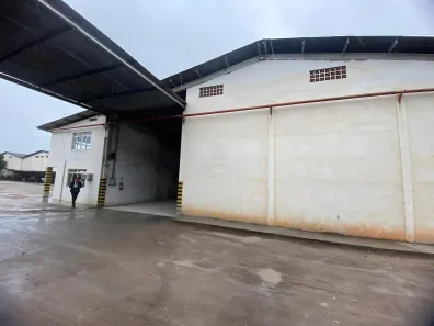 Galpão/Depósito/Armazém para alugar, 1600m² no Arujá, São José dos Pinhais