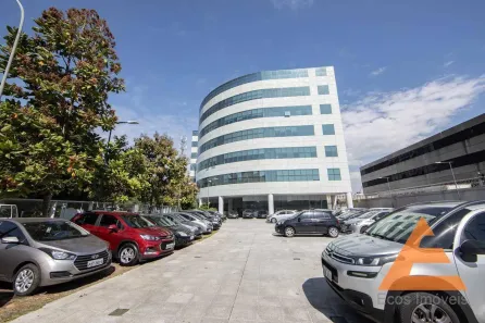 Sala Comercial para alugar, 870m² no Jardim das Laranjeiras, São Paulo