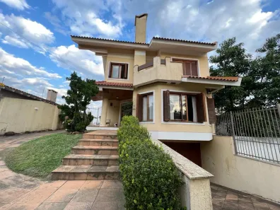 Casa com 4 Quartos à venda, 450m² no Vila Assunção, Porto Alegre