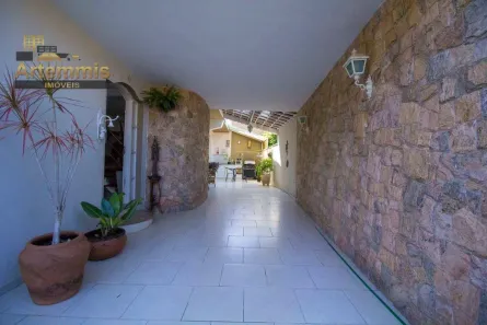Sobrado com 3 Quartos à venda, 250m² no Parque São Domingos, São Paulo