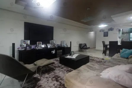 Sobrado com 4 Quartos à venda, 200m² no Vila Guiomar, Santo André