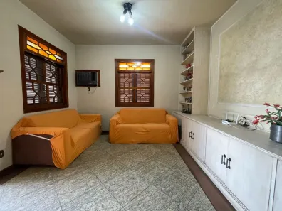 Casa com 3 Quartos à venda, 548m² no Vila Santa Cecília, Volta Redonda
