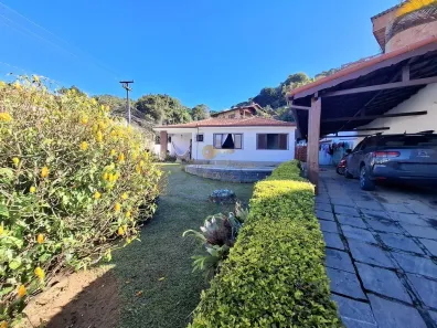 Casa com 3 Quartos à venda, 244m² no Barra do Imbuí, Teresópolis
