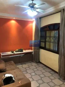 Sobrado com 2 Quartos à venda, 220m² no Vila Carrão, São Paulo