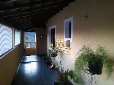 Casa com 3 Quartos à venda, 240m² no Vila Pouso Alegre, Barueri