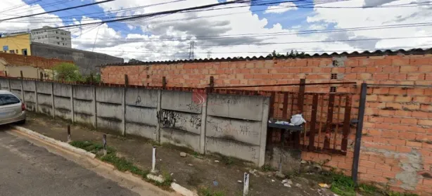 Lote/Terreno à venda, 2214m² no Jardim Egle, São Paulo