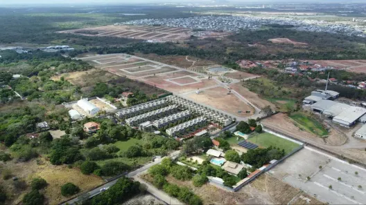 Casa de Condomínio com 4 Quartos à venda, 137m² no Centro, Eusébio