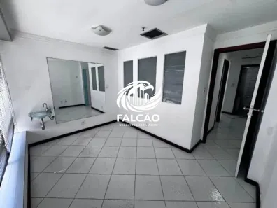 Sala Comercial à venda, 33m² no Caminho das Árvores, Salvador