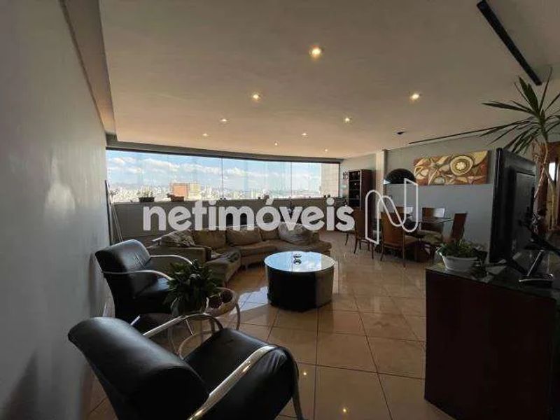 Apartamento com 4 quartos — Padre Eustáquio, Belo Horizonte