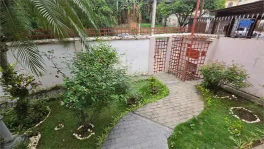 Sobrado com 4 Quartos à venda, 230m² no Parque São Domingos, São Paulo