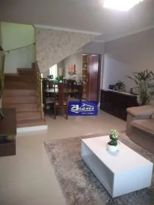 Sobrado com 3 Quartos à venda, 172m² no Jardim Santa Mena, Guarulhos