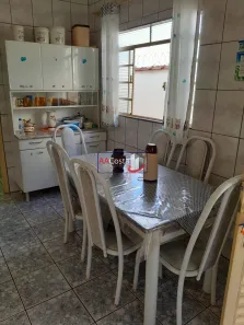 Casa com 2 Quartos à venda, 195m² no Vila Aparecida, Franca