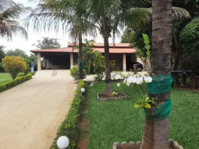 Fazenda/Sítio com 3 Quartos à venda, 300m² no , Hidrolândia
