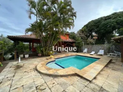 Casa com 5 Quartos à venda, 300m² no Ferradura, Armação dos Búzios