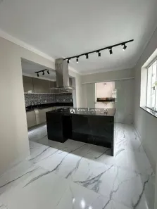 Casa com 4 Quartos à venda, 200m² no Campo Grande, Santos
