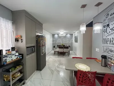 Casa com 4 Quartos à venda, 200m² no Vista da Serra II, Serra