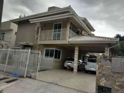 Casa com 3 Quartos à venda, 250m² no Carianos, Florianópolis