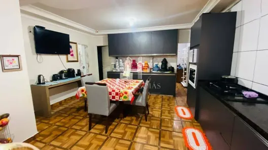 Casa com 10 Quartos à venda, 500m² no Jardim Petrópolis, Goiânia