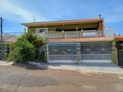 Casa com 7 Quartos à venda, 275m² no Jardim Vale Azul, Londrina