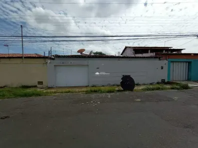 Casa com 3 Quartos à venda, 300m² no Acarape, Teresina