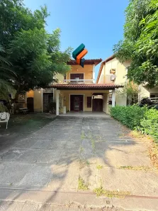 Sobrado com 4 Quartos para alugar, 180m² no Cambeba, Fortaleza