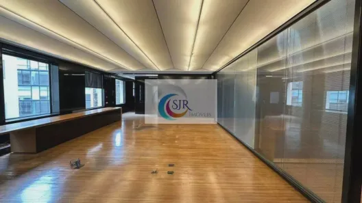 Sala Comercial para alugar, 218m² no Jardim Europa, São Paulo