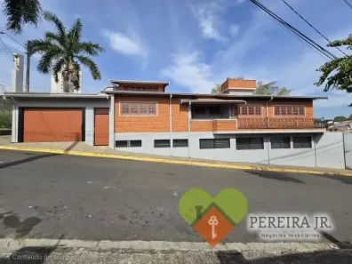 Casa com 3 Quartos à venda, 325m² no Higienópolis, Piracicaba
