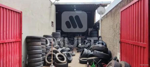 Prédio Comercial com 1 Quarto à venda, 12m² no Minas Gerais, Uberlândia