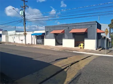 Casa com 2 Quartos à venda, 127m² no Vila Piedade, Itapetininga