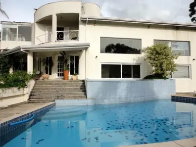 Casa de Condomínio com 4 Quartos para alugar, 880m² no São Paulo II, Cotia