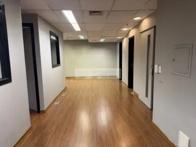 Sala Comercial para alugar, 79m² no Vila Olímpia, São Paulo