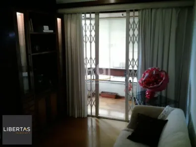 Apartamento com 2 Quartos à venda, 69m² no Vila Ipiranga, Porto Alegre