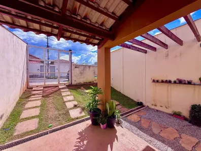 Casa com 3 Quartos à venda, 180m² no Lagoa do Romão, Florestal