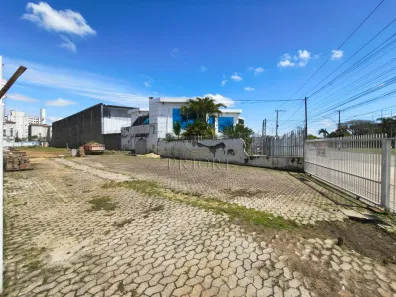 Lote/Terreno para alugar, 1100m² no Humaitá, Porto Alegre