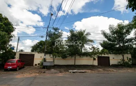 Fazenda/Sítio com 1 Quarto à venda, 320m² no Jardim Novo Mundo, Goiânia