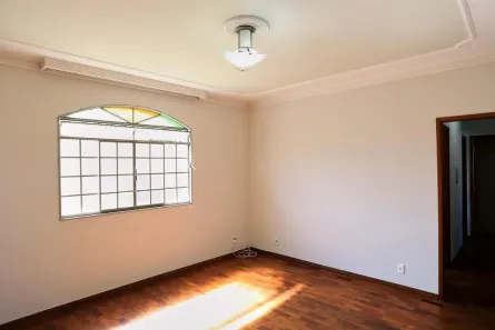 Apartamento com 3 Quartos à venda, 280m² no Cachoeirinha, Belo Horizonte