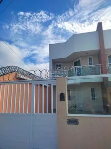 Casa com 2 Quartos à venda, 110m² no Parque Hotel, Araruama
