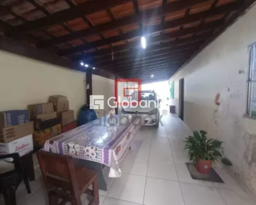 Casa com 6 Quartos à venda, 360m² no Santa Rita I, Montes Claros