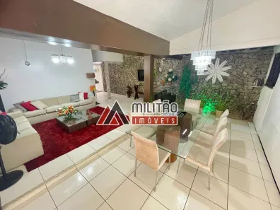Casa com 6 Quartos à venda, 405m² no Fátima, Fortaleza