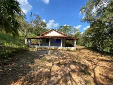 Fazenda/Sítio com 3 Quartos à venda, 75000m² no , Brumadinho